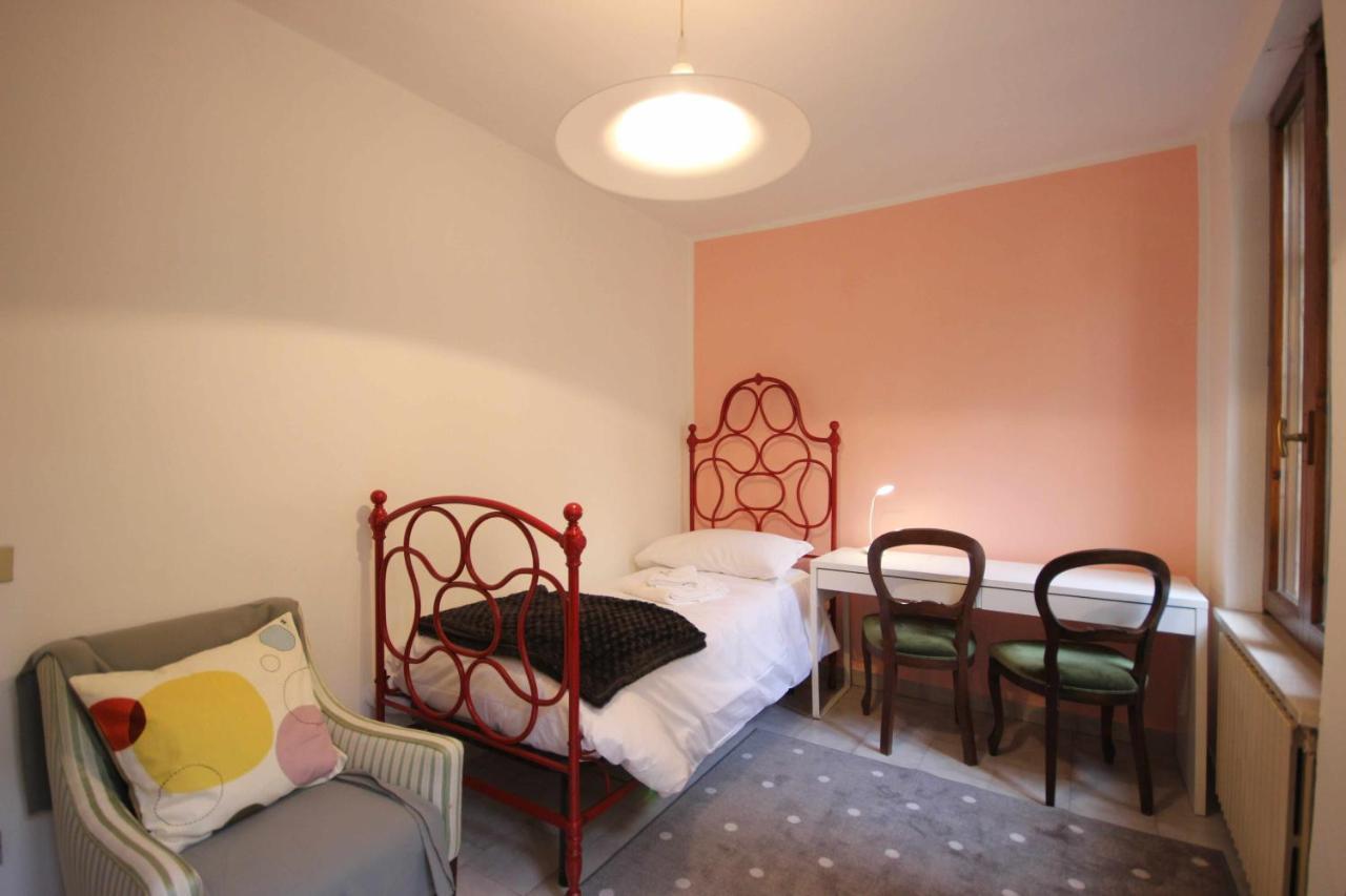Vr Holiday Il Giardino Dei Glicini Apartamento